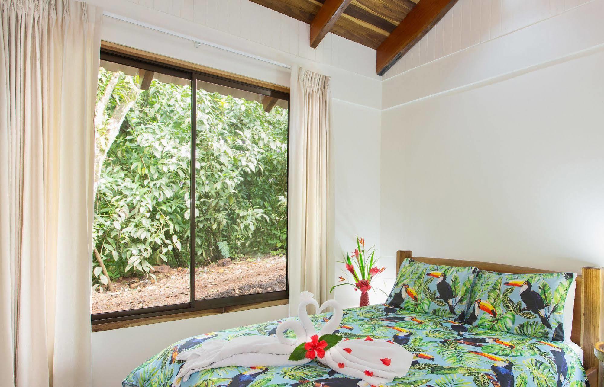 Casitas Tenorio B&B And Farm Бійягуа Екстер'єр фото
